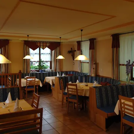 Hotel Zum Kellermann גרפנאו
