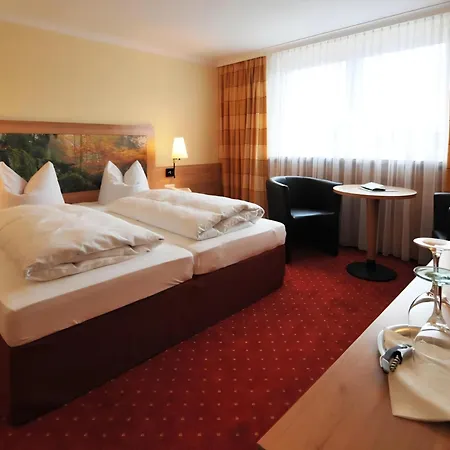 Zum Kellermann 3*